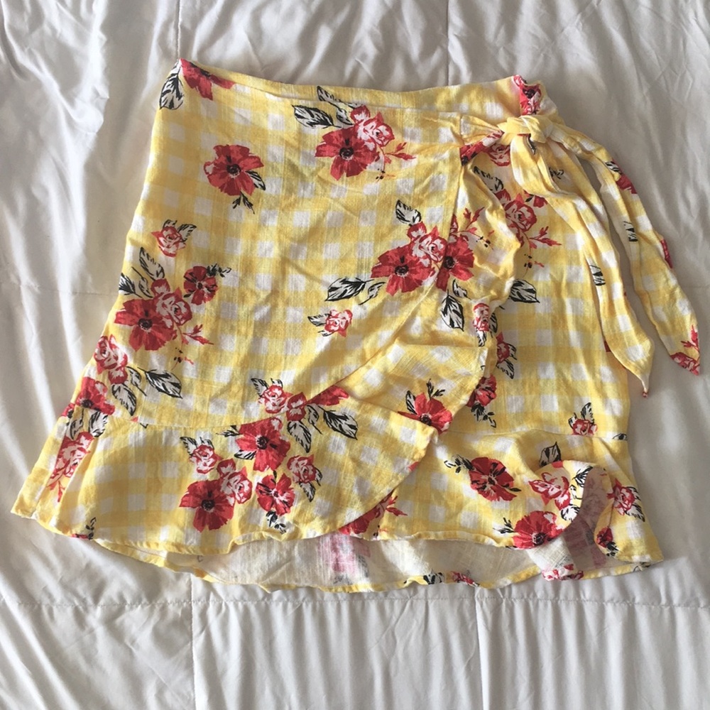 Justfab ruffle wrap skirt